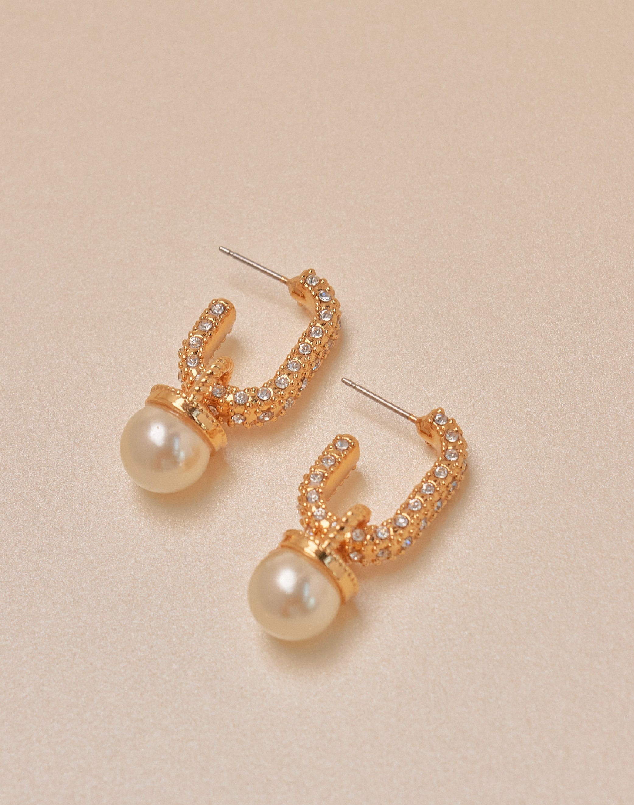 Shiny Pearl Hoop Earrings